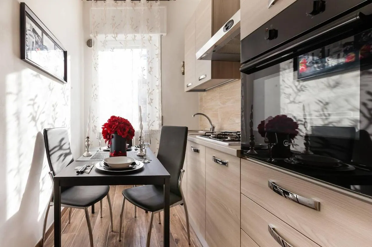 Residenza Larissa Luxury 1 Apartment Verona